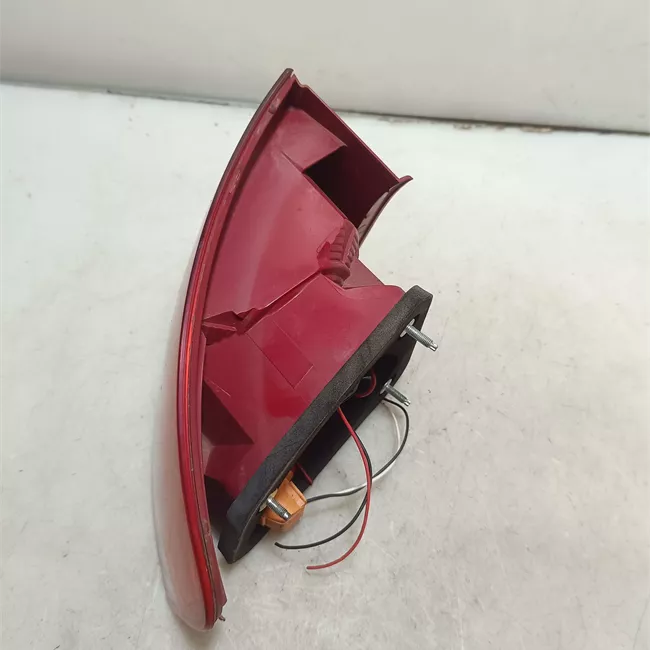 Fanale posteriore parte esterno destro