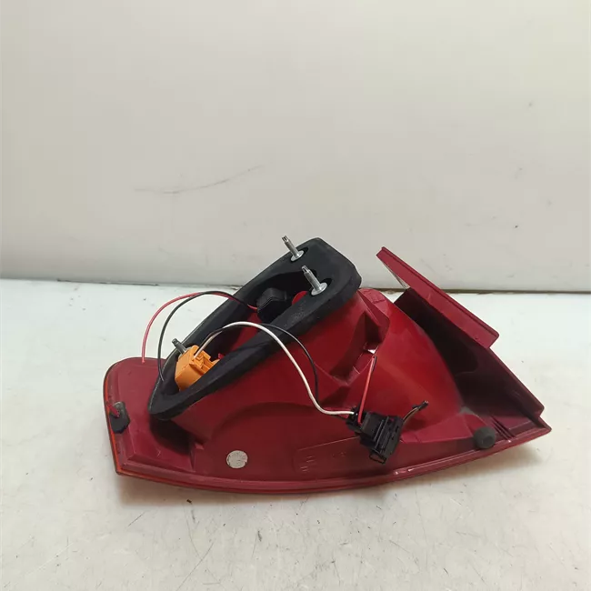 Fanale posteriore parte esterno destro