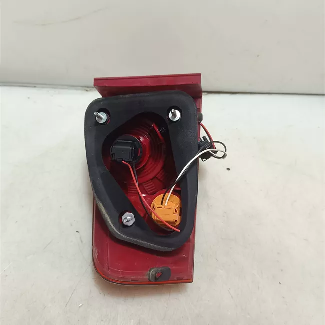 Fanale posteriore parte esterno destro