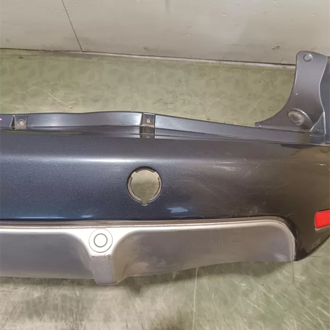 Paraurti posteriore centrale Singolo scarico