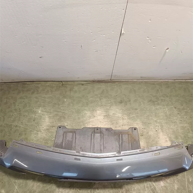 Paraurti anteriore primer