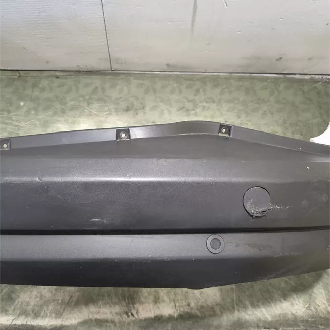 Paraurti posteriore centrale