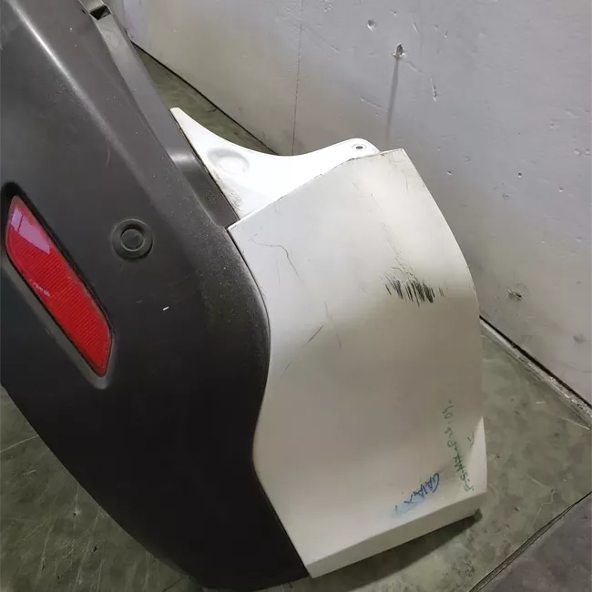 Paraurti posteriore centrale