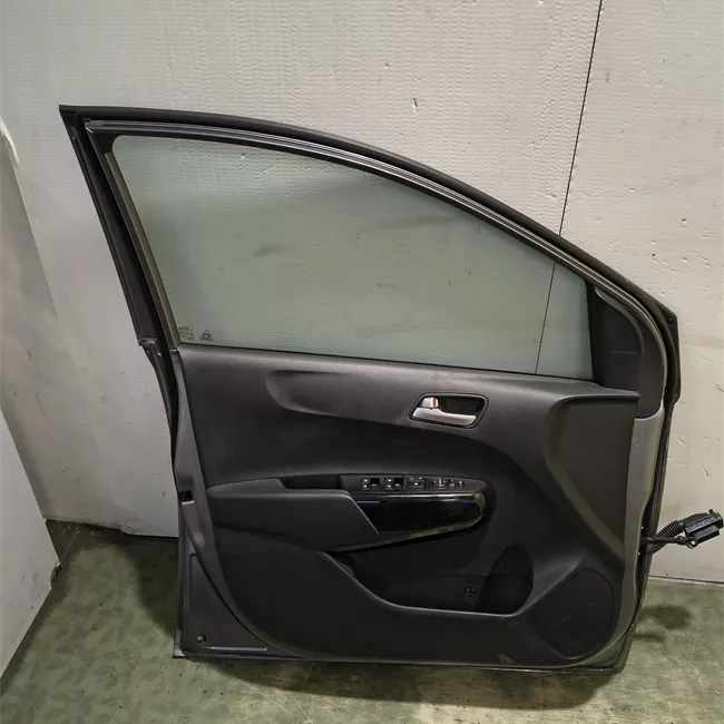 Porta anteriore sinistra