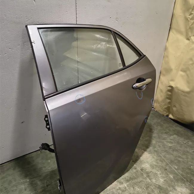 Porta posteriore sinistra