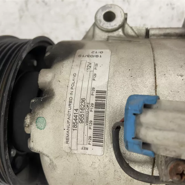 Compressore aria condizionata rotazionale