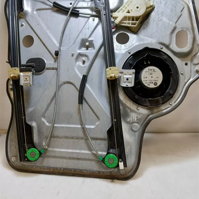 Alzacristallo porta anteriore destro