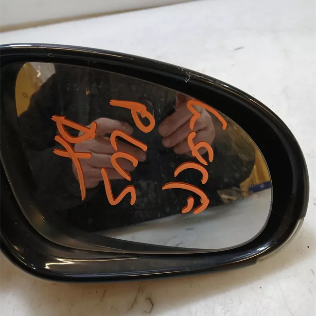 Retrovisore esterno regolazione elettrica destro nero