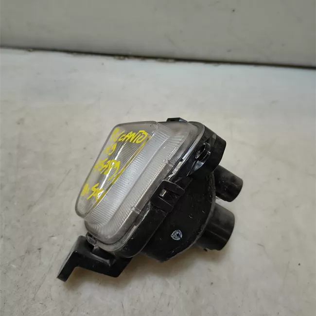 Proiettore fendinebbia sinistro