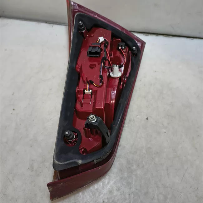 Fanale posteriore sinistro Led