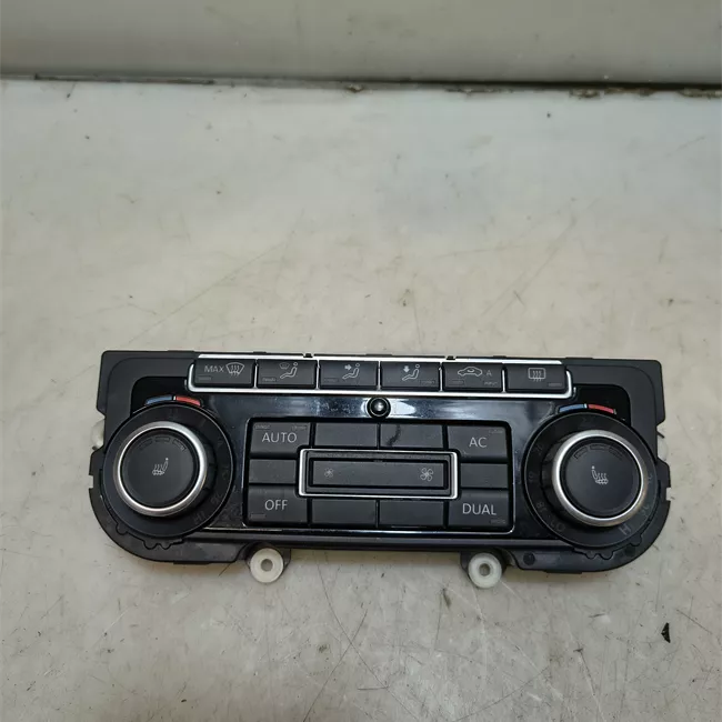 Blocco comando climatizzazione con clima regolazione elettronica nero/bianco