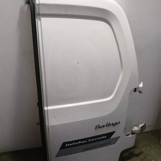 Porta carico posteriore a battente destra Lamierata