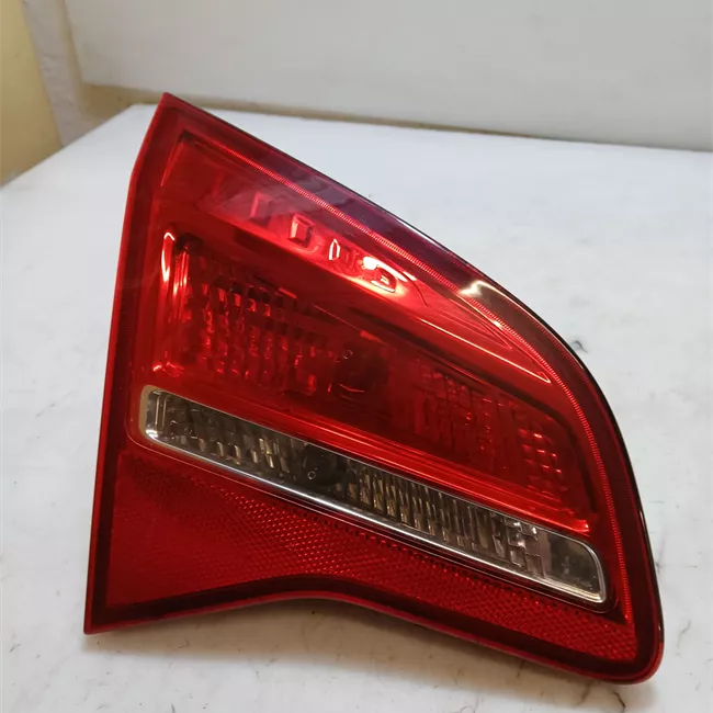 Fanale posteriore parte interno sinistro