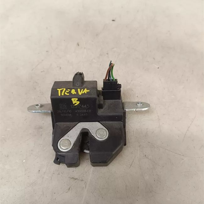 Serratura portello posteriore