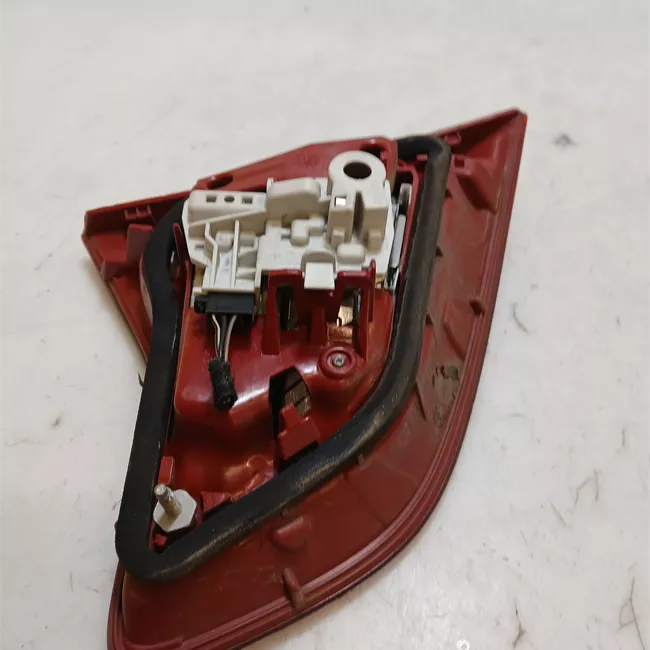 Fanale posteriore parte interno destro