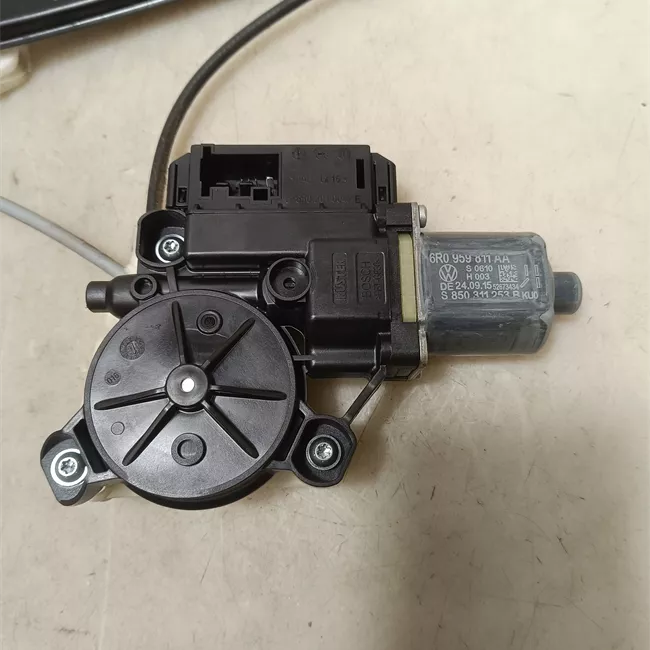 Motorino alzacristallo porta posteriore sinistro