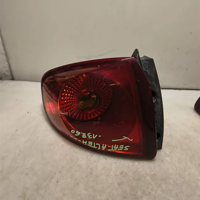 Fanale posteriore sinistro Nero