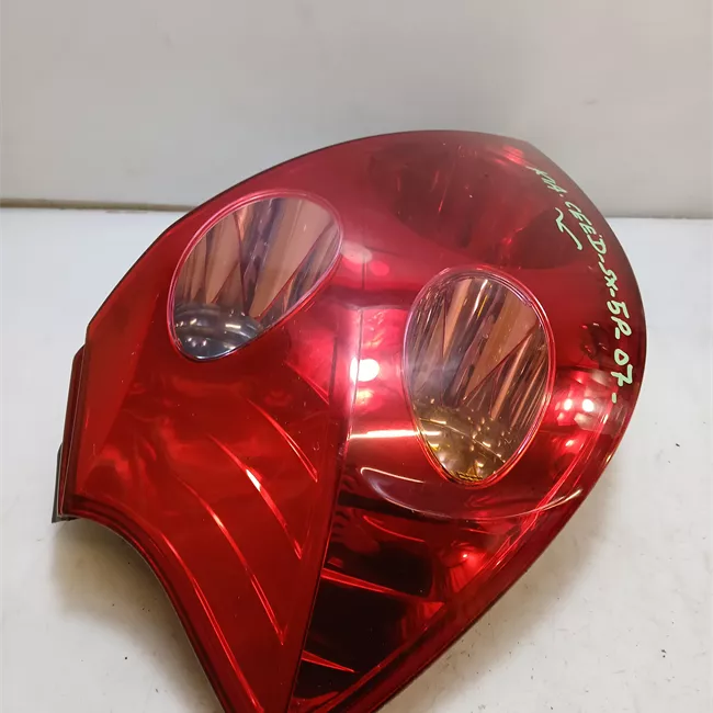 Fanale posteriore sinistro