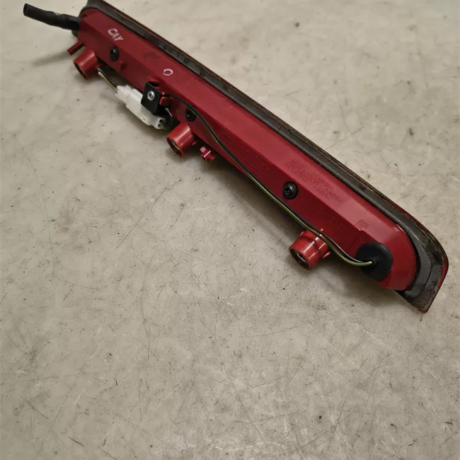 Fanale stop supplementare con ugello