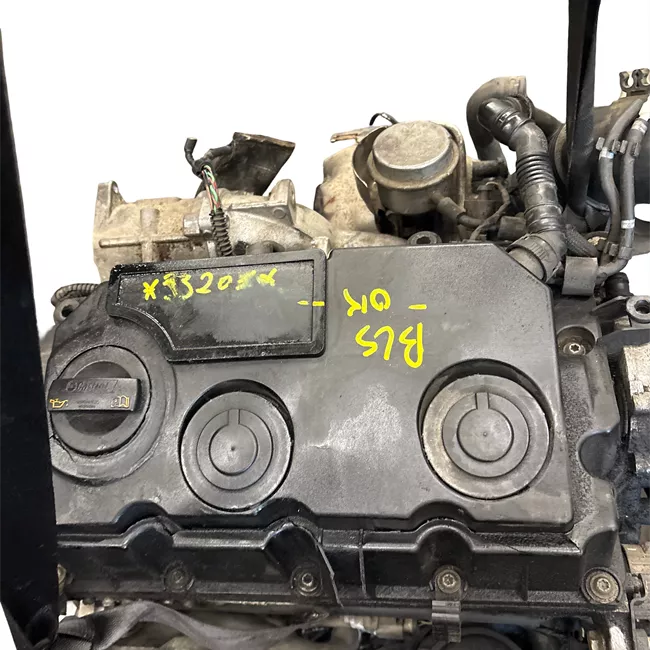 Motore semicompleto rotazionale