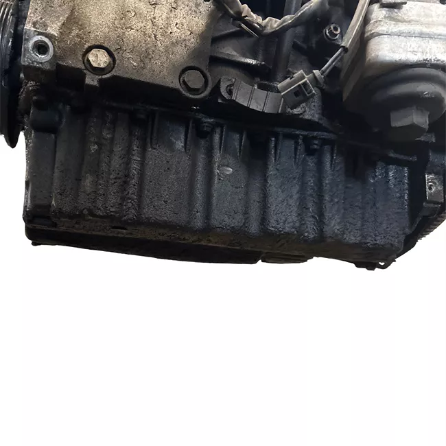 Motore semicompleto rotazionale