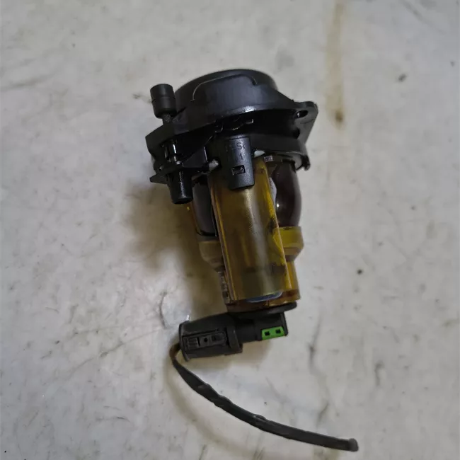 Proiettore fendinebbia destro