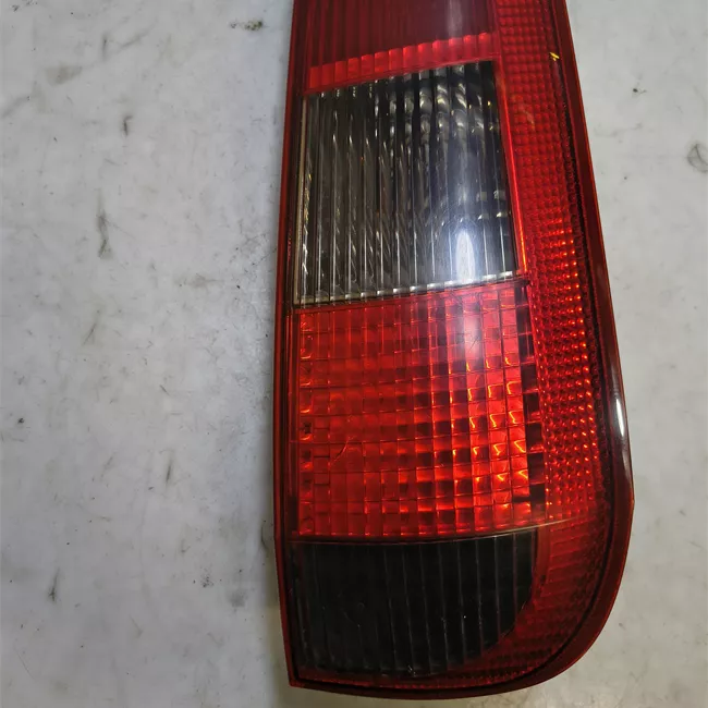 Fanale posteriore destro