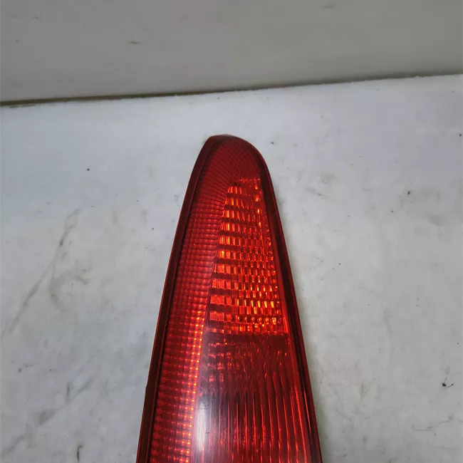 Fanale posteriore sinistro