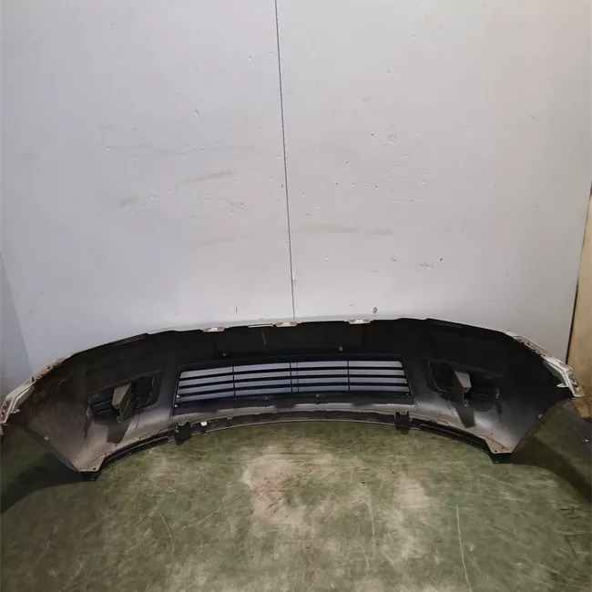 Paraurti anteriore con primer/serie 45