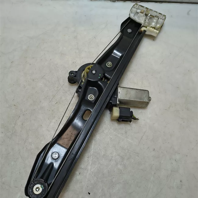 Alzacristallo elettrico porta posteriore sinistro