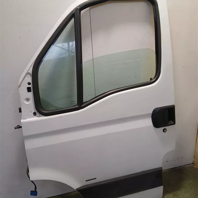 Porta anteriore sinistra