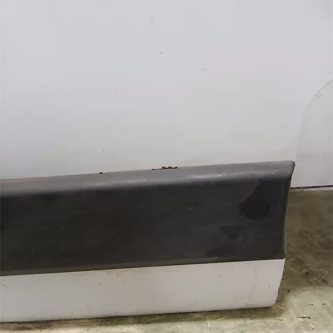 Porta anteriore sinistra