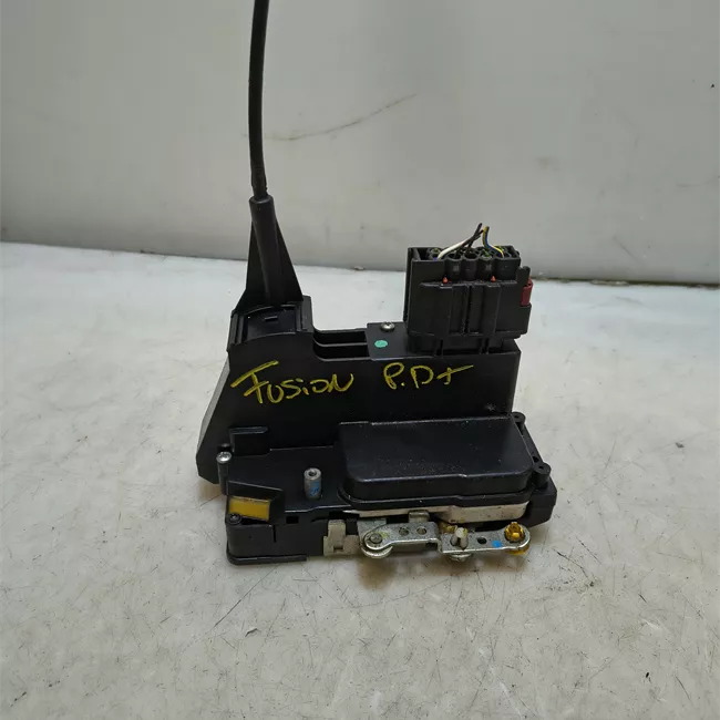 Serratura porta posteriore destra