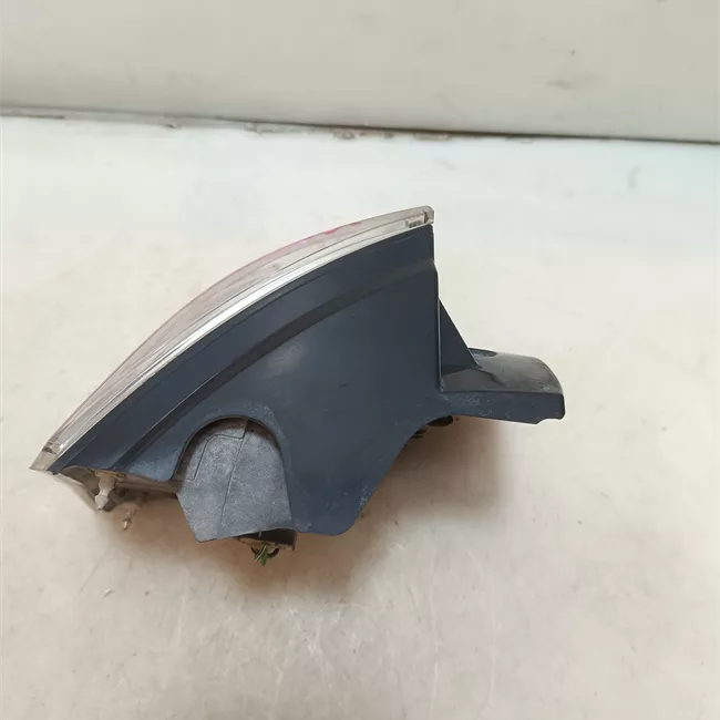 Fanale posteriore parte esterno destro con led