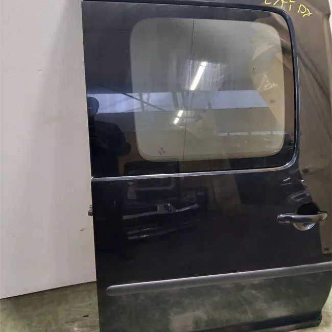 Porta posteriore destra