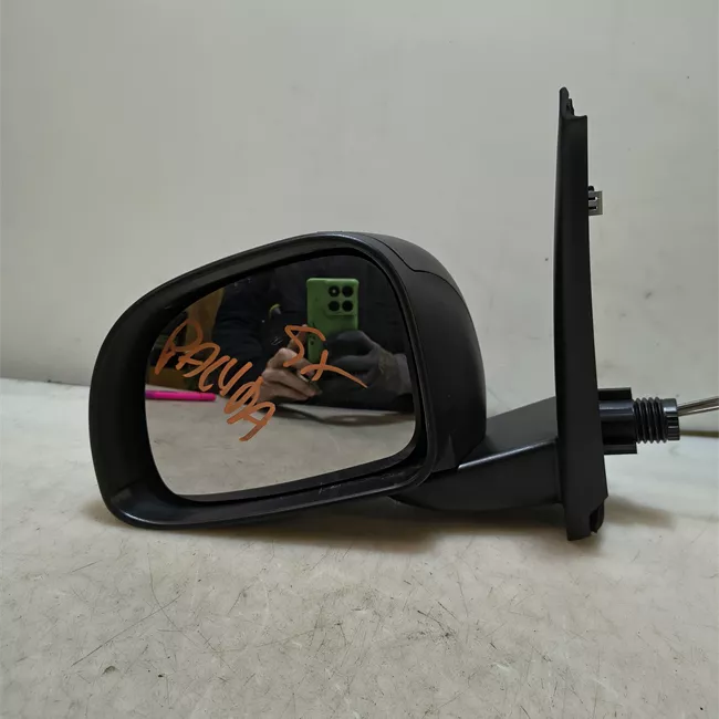 Retrovisore esterno sinistro