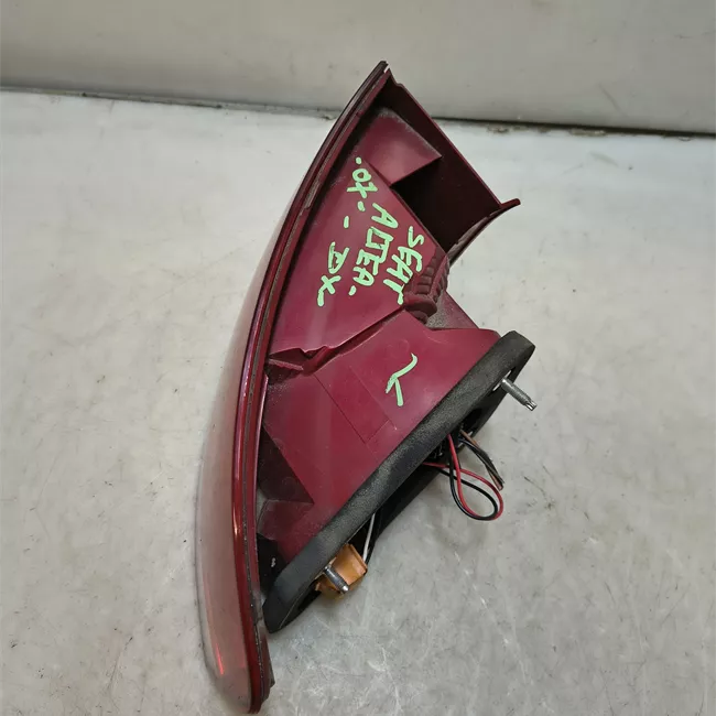 Fanale posteriore parte esterno destro