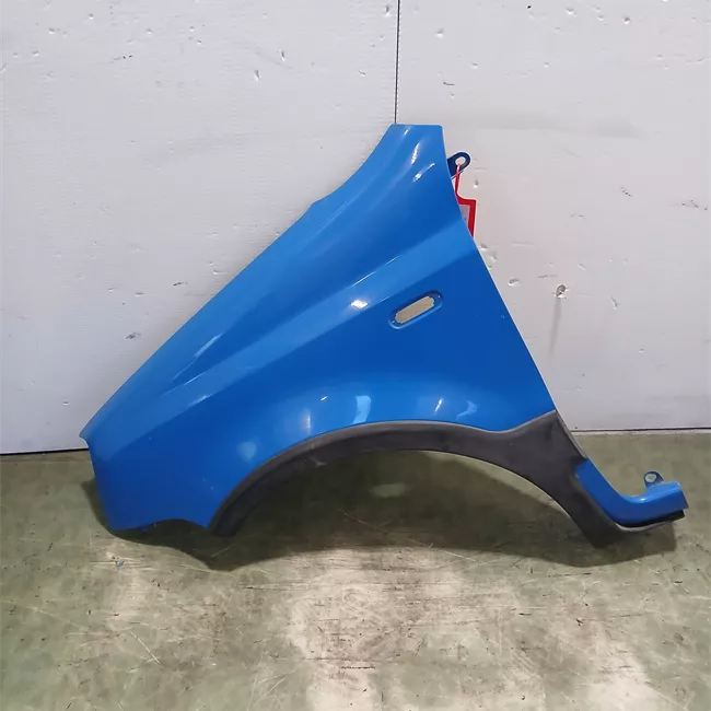 Parafango anteriore sinistro