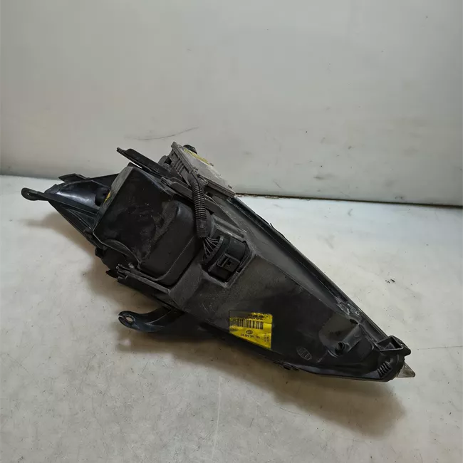 Proiettore destro Xeno