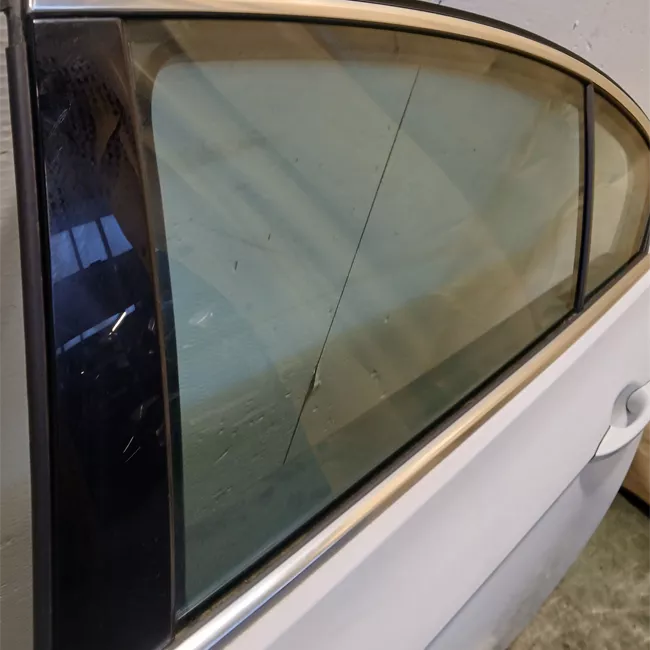 Porta posteriore sinistra