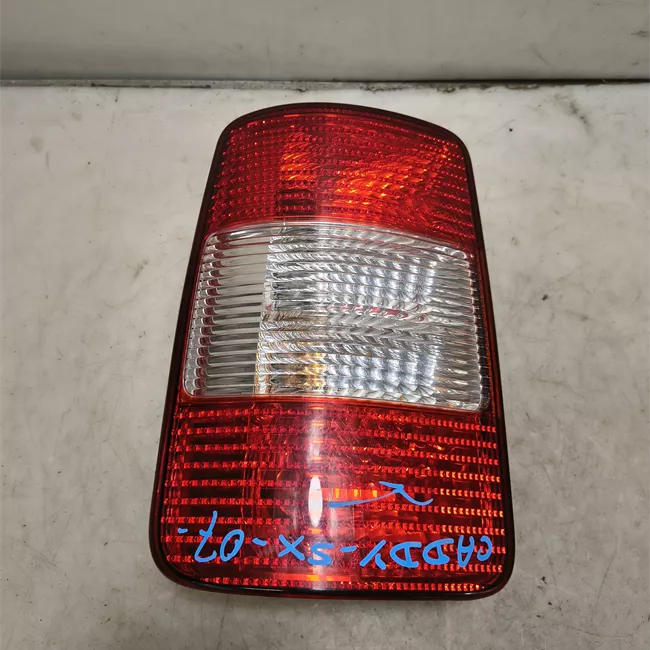 Fanale posteriore sinistro