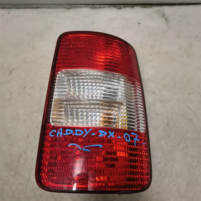 Fanale posteriore destro con porta battenti senza lavalunotto