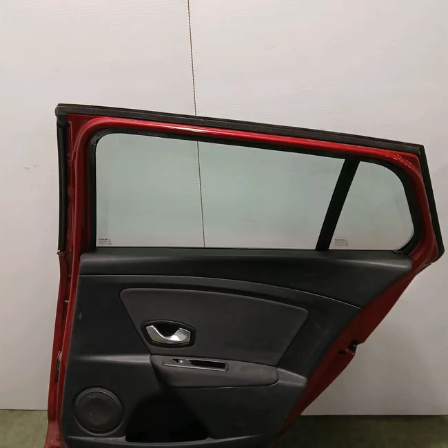 Porta posteriore destra