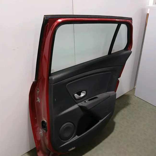 Porta posteriore destra