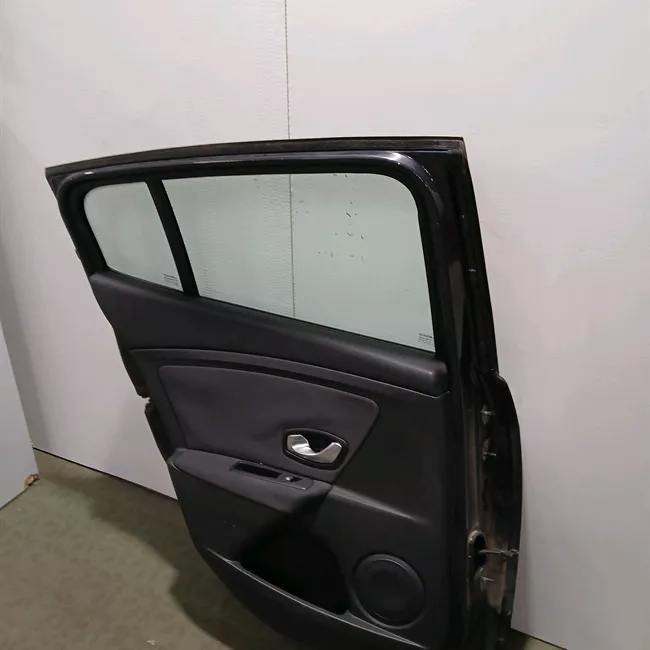 Porta posteriore sinistra