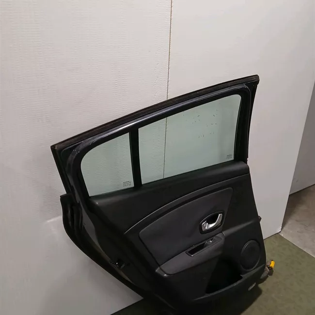 Porta posteriore sinistra