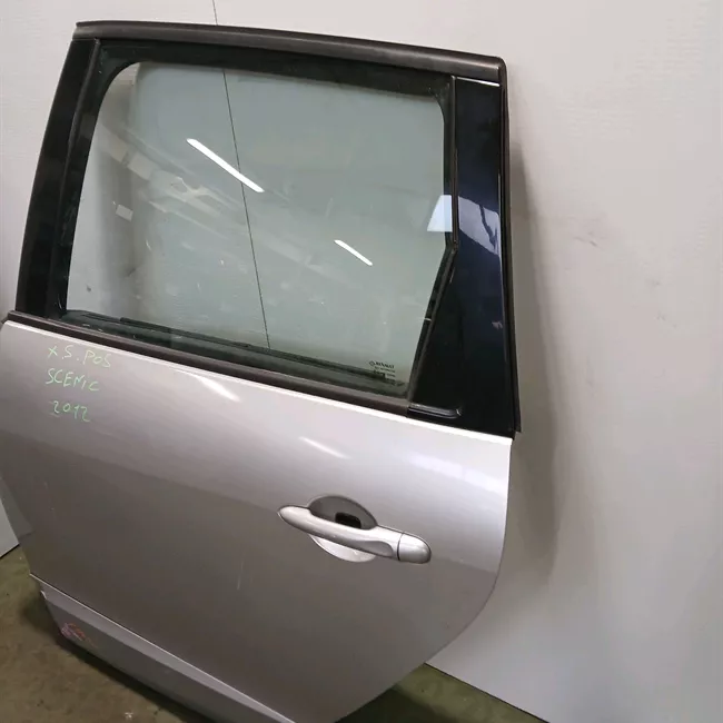 Porta posteriore sinistra