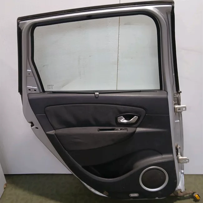 Porta posteriore sinistra