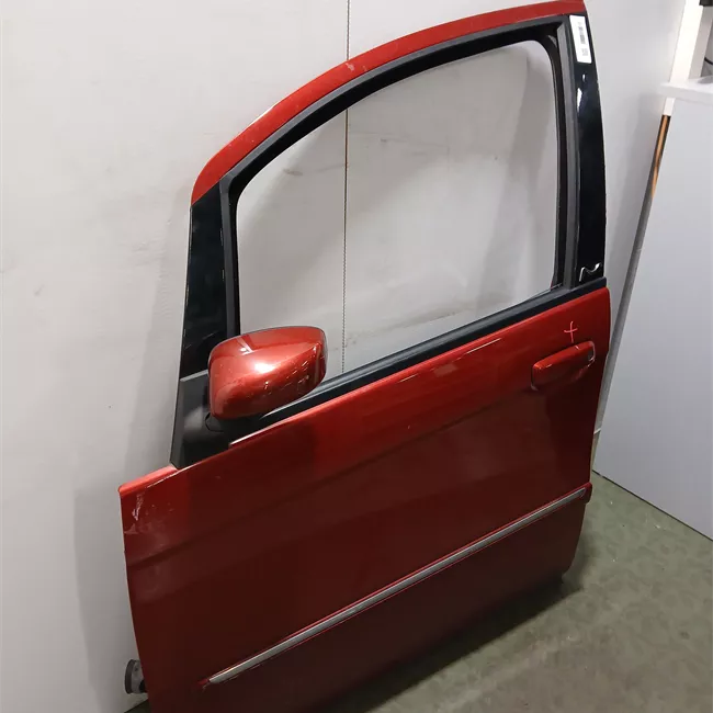 Porta anteriore sinistra