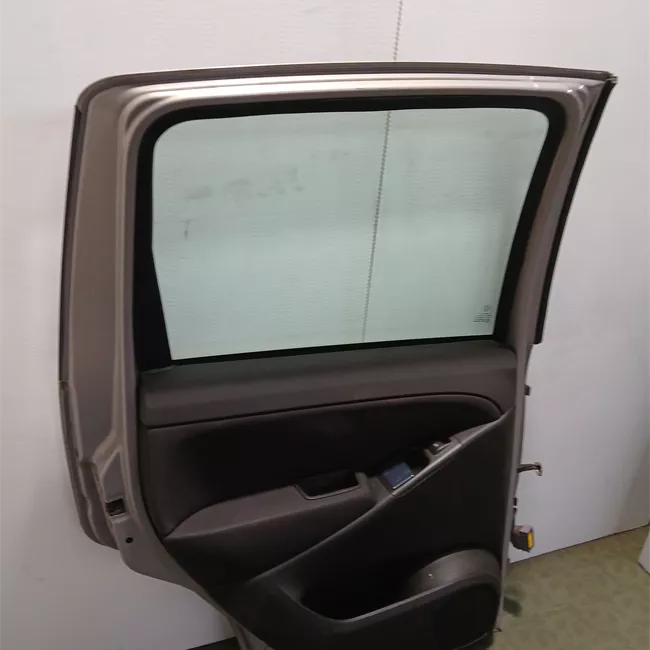 Porta posteriore sinistra